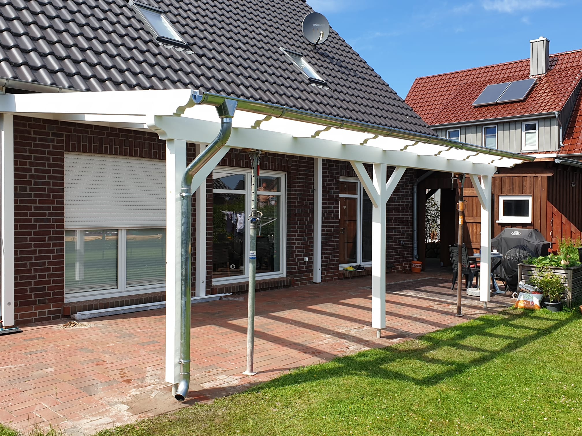 Terrassenüberdachung – Weiß – Ansicht 2