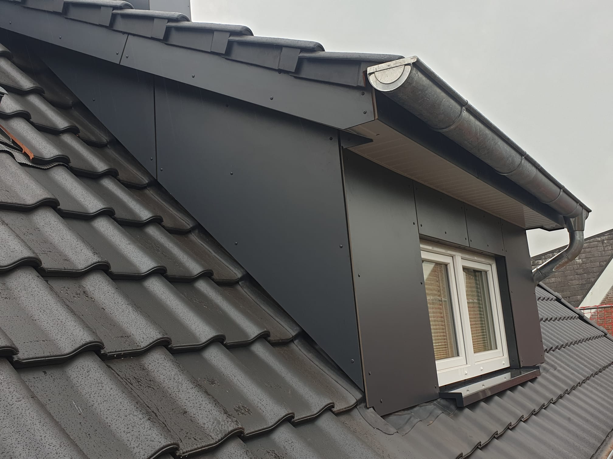 Gauben & Dacharbeiten – Ansicht 1