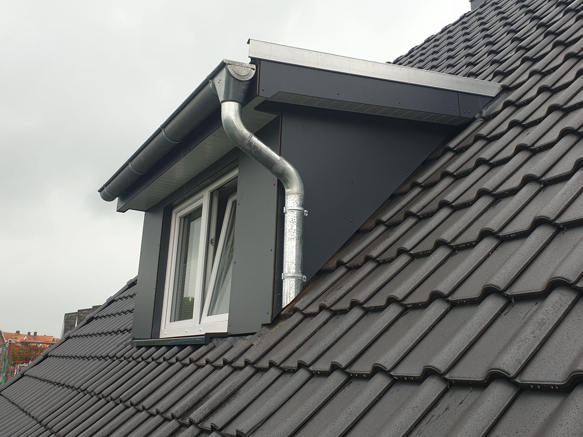 Gauben & Dacharbeiten – Ansicht 3