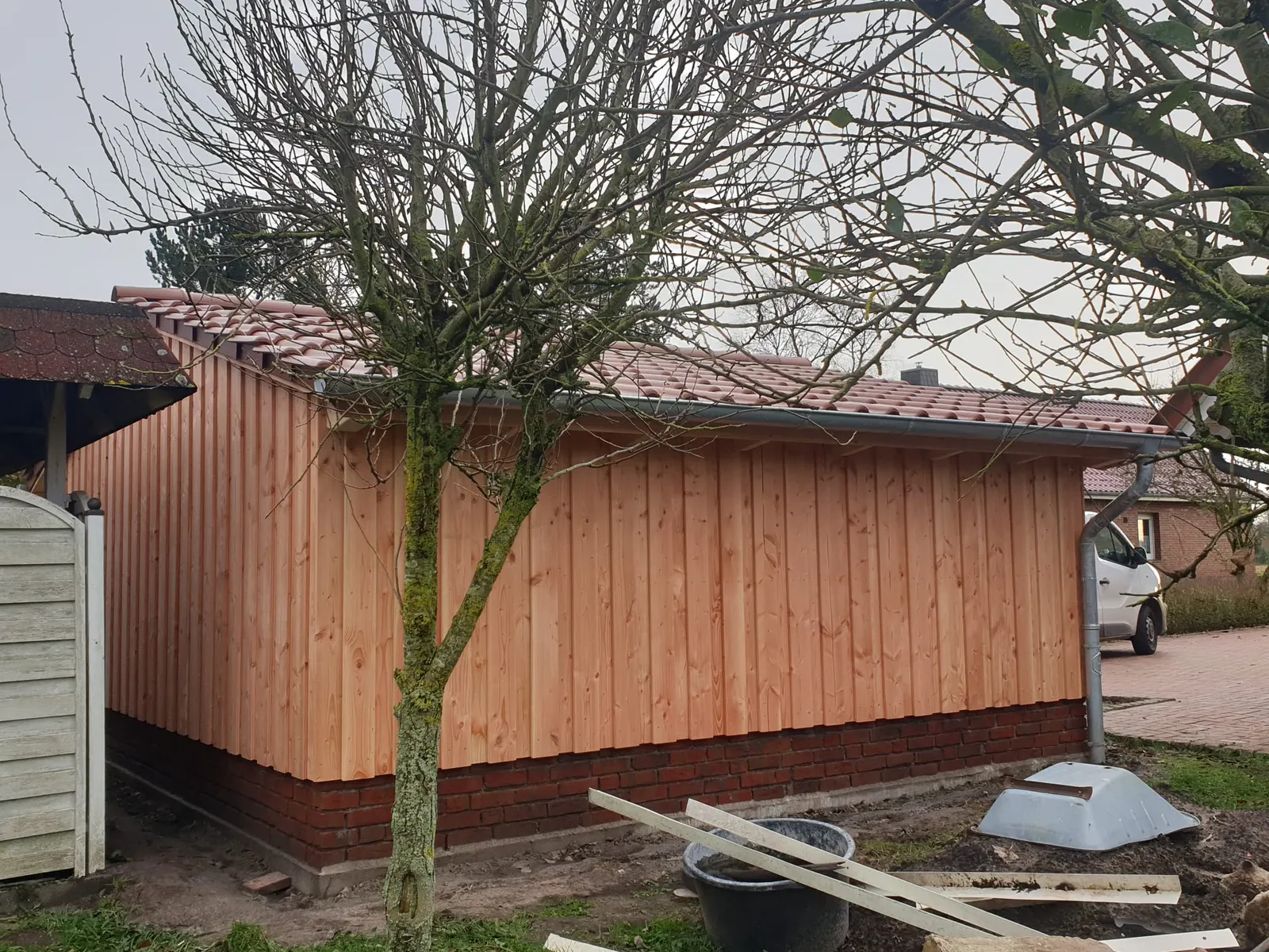 Massiver Holz-Carport &ndash; Ansicht 3