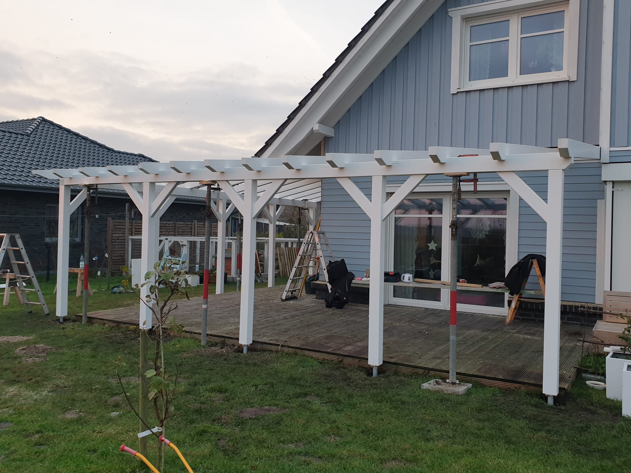 Große Terrassenüberdachung – Ansicht 5